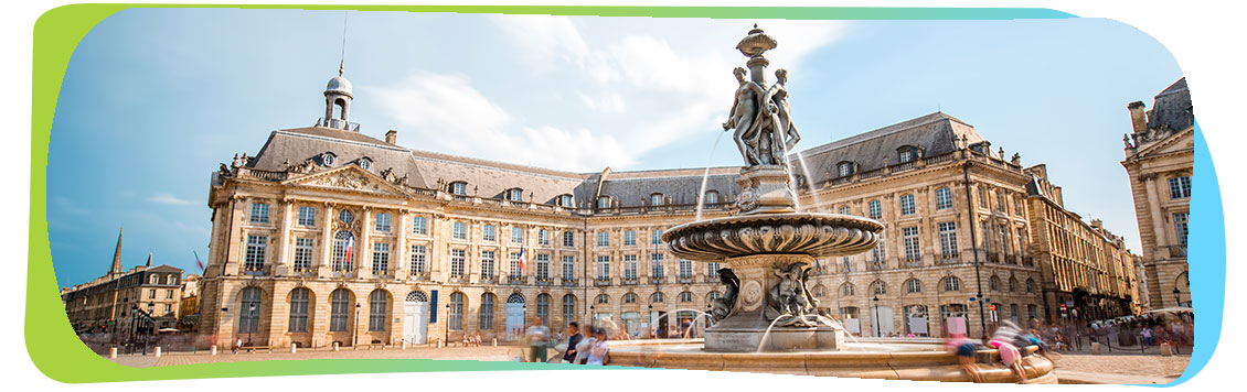 Activité insolite et originale à Bordeaux - Rallye urbain, jeu de piste, chasse au trésor, rallye photo pour EVG, EVJF, anniversaire team building sortie scolaire & intégration grande école