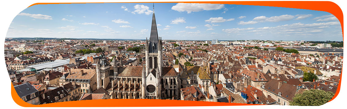 Activité insolite et originale à Dijon - Rallye urbain, jeu de piste, chasse au trésor, rallye photo pour EVG, EVJF, anniversaire team building sortie scolaire & intégration grande école