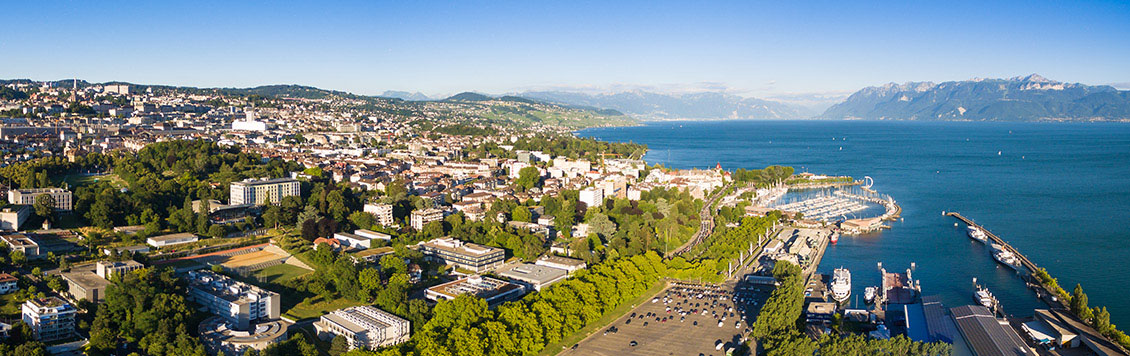 Activité insolite et originale à Lausanne - Rallye urbain, jeu de piste, chasse au trésor, rallye photo pour EVG, EVJF, anniversaire team building sortie scolaire & intégration grande école