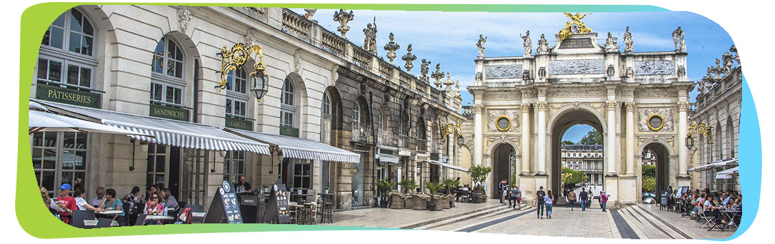 Activité insolite et originale à Nancy - Rallye urbain, jeu de piste, chasse au trésor, rallye photo pour EVG, EVJF, anniversaire team building sortie scolaire & intégration grande école