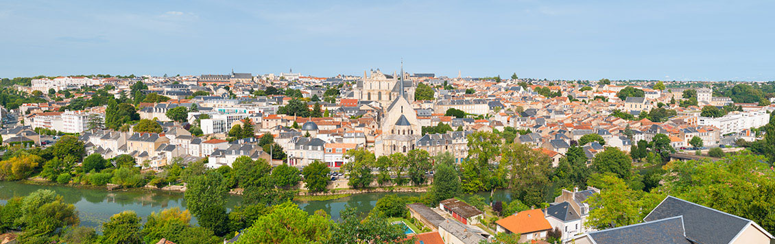 Organiser une activité EVG insolite avec gages EVG et défis EVG à Poitiers